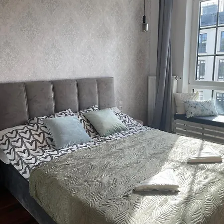 Apartman Fancy Near Manufaktura In Center Of Łódź