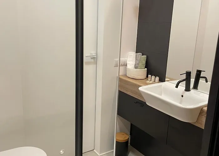 Lejlighed Fancy Near Manufaktura In Center Of