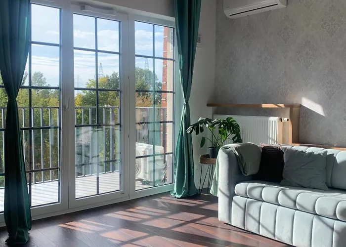 Lejlighed Fancy Near Manufaktura In Center Of *